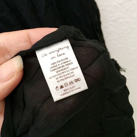 Crinkled Black Wrap Scarf, Tassel Trim, NWT…As Is, see description. - Picture 8 of 8